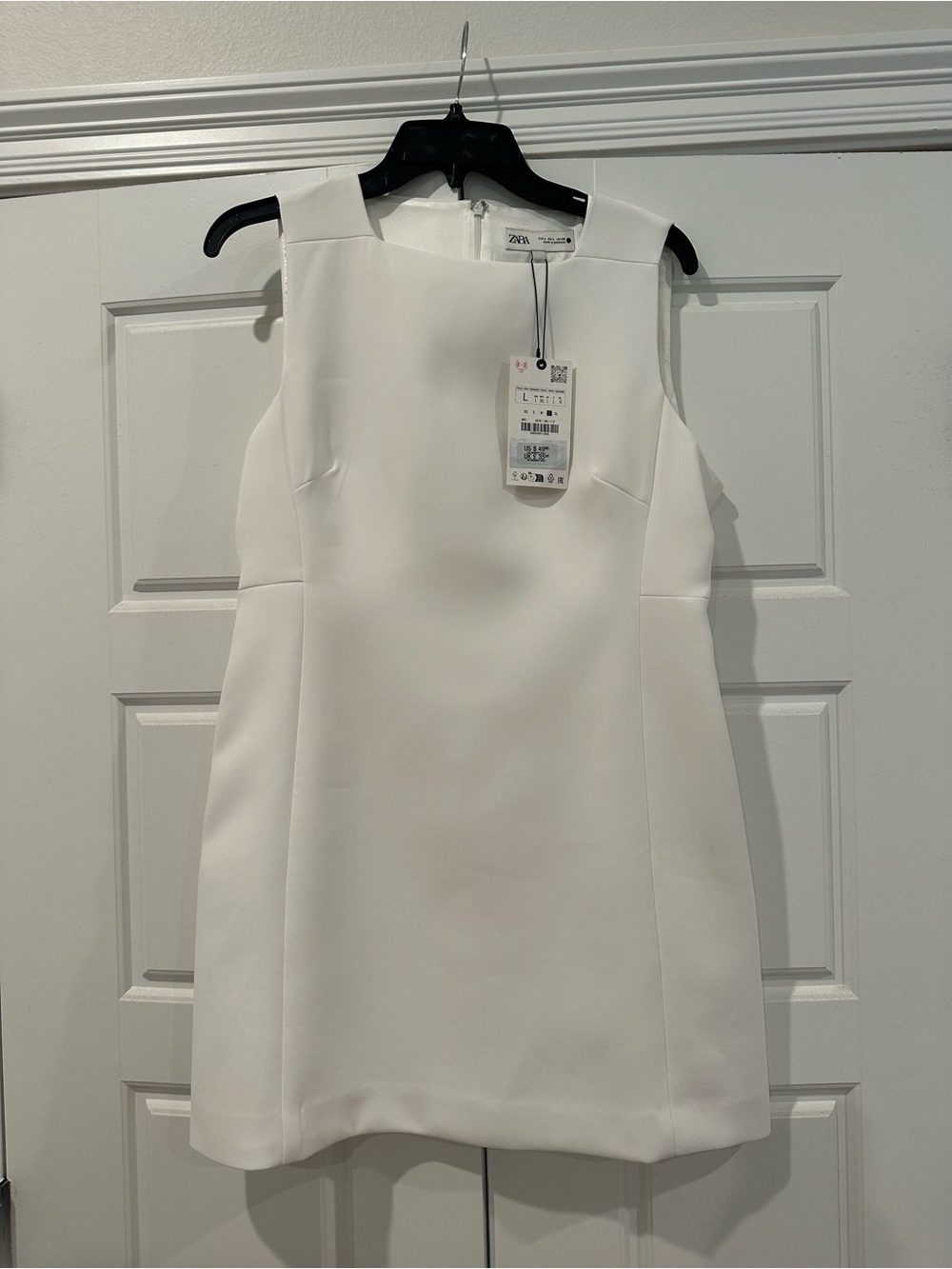 Zara White Sleeveless Mini Shift Dress